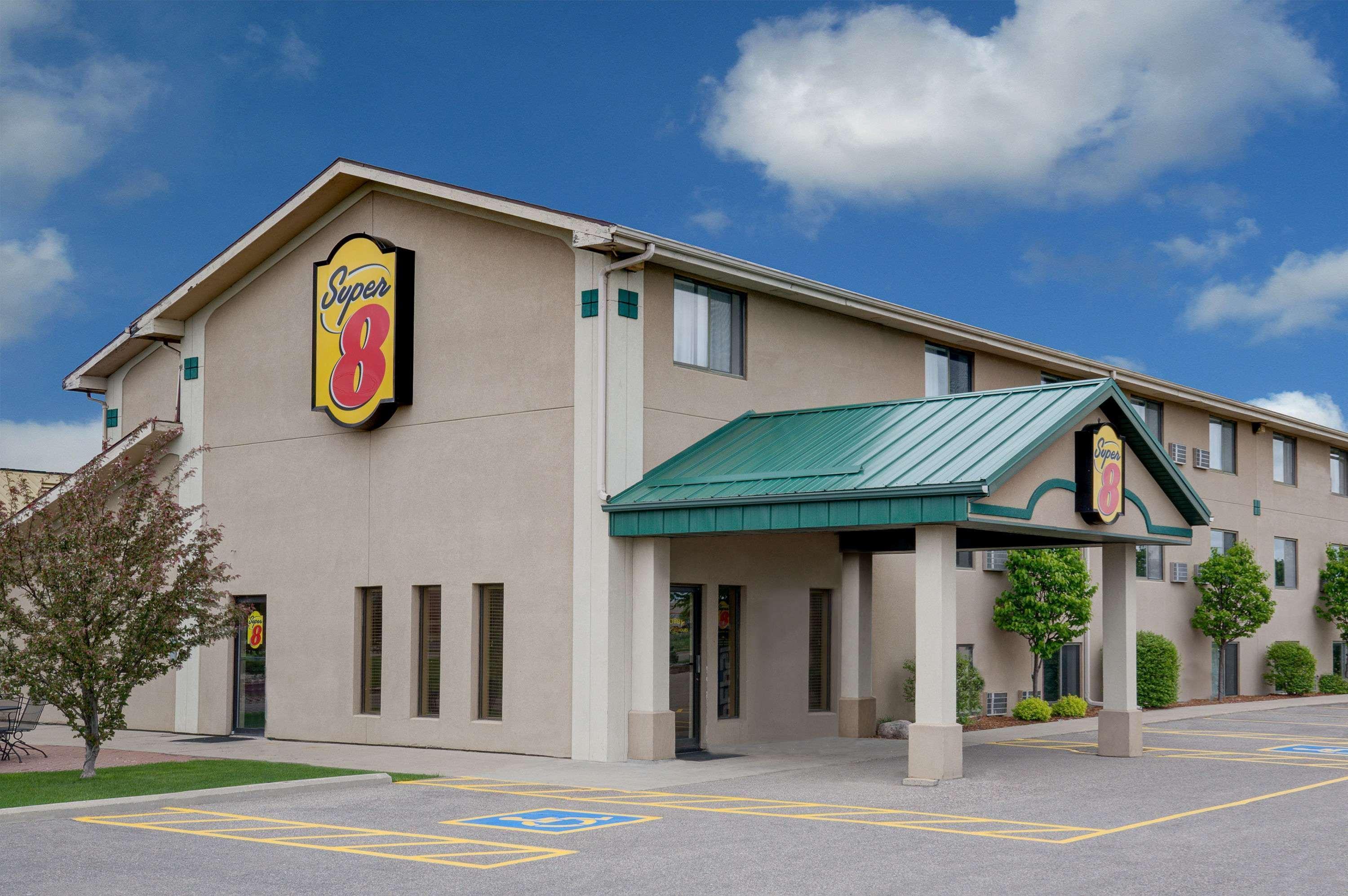Super 8 By Wyndham Willmar Exterior foto